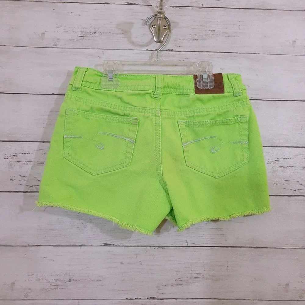 Justice Girls Neon Green Frayed Hem Denim Shorts Size 10R Heart Embroidery